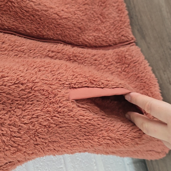 Patagonia Vest Womens M Los Gatos Fleece Deep Pile Faux Fur Full Zip Logo - Picture 7 of 12